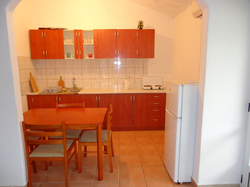 סלינה Apartments Vrsa מראה חיצוני תמונה