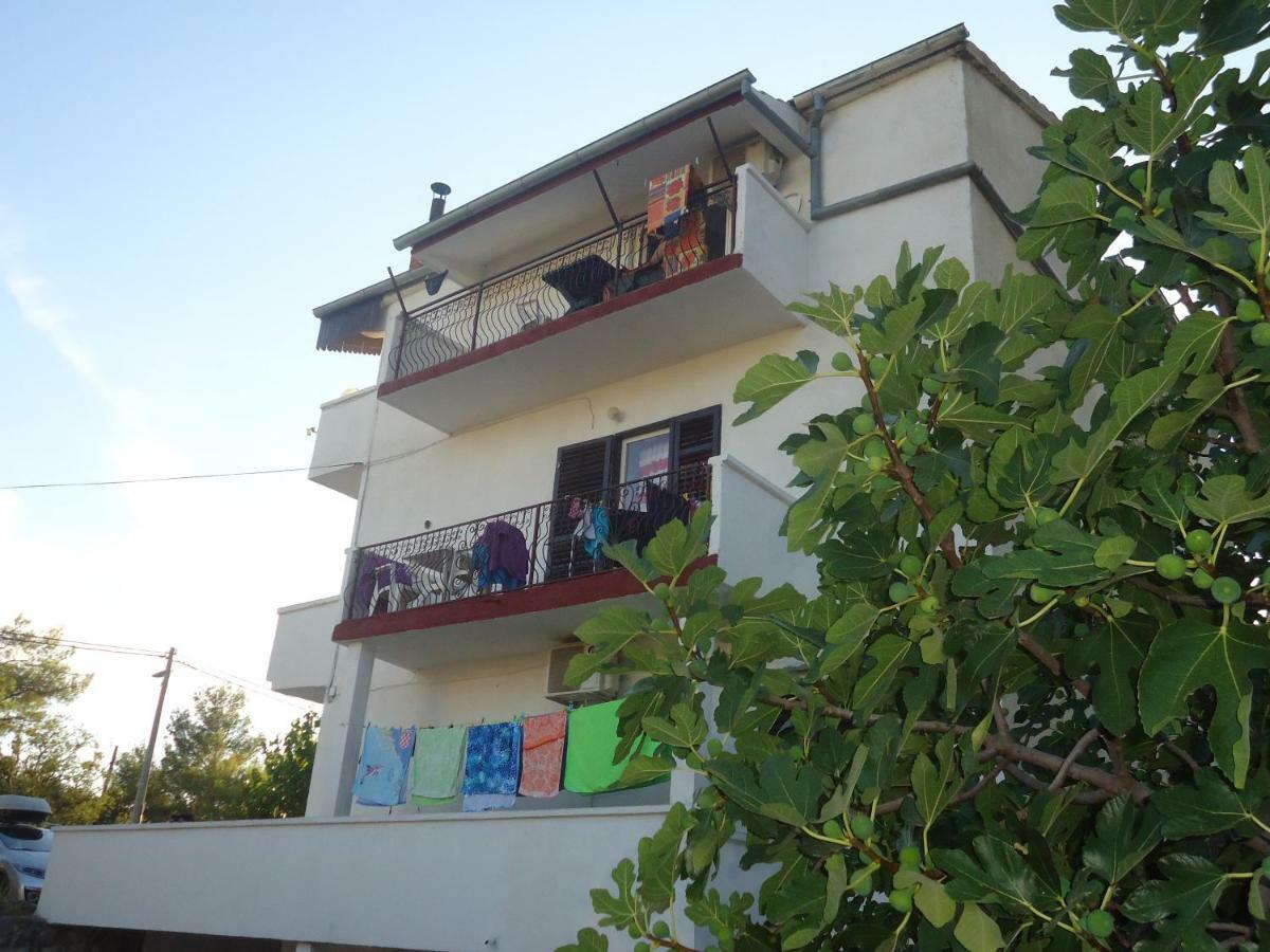 סלינה Apartments Vrsa מראה חיצוני תמונה